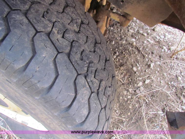 image for item H2220 1985 Chevrolet Custom Deluxe 10 pickup truck