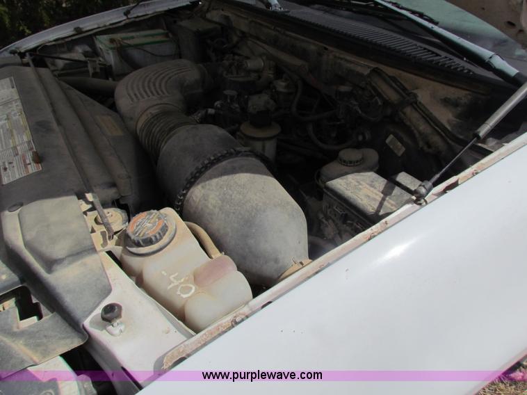 image for item H2221 1998 Ford F150 pickup truck