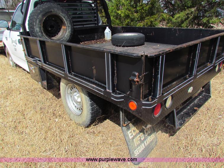 image for item H2221 1998 Ford F150 pickup truck