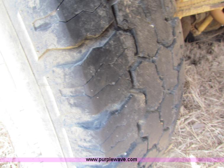 image for item H2221 1998 Ford F150 pickup truck