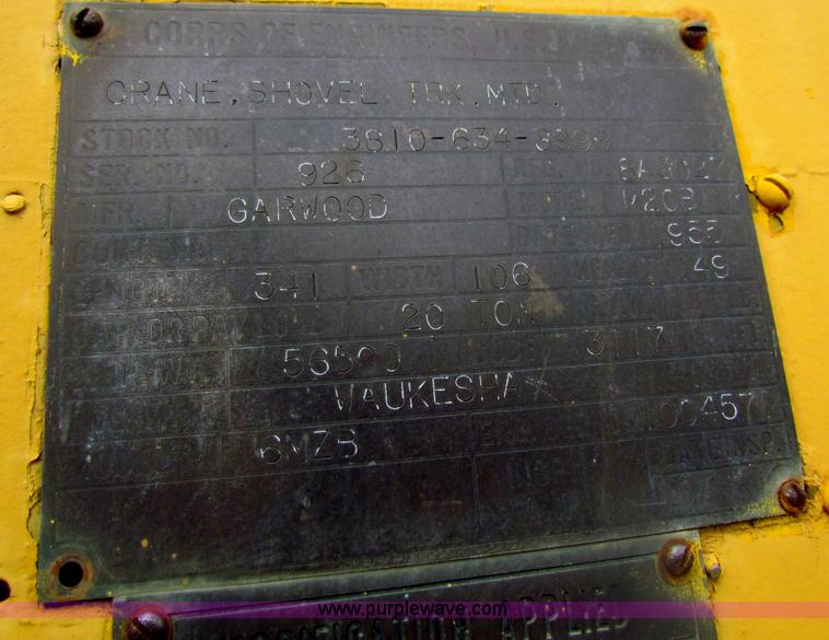 image for item H2222 FWD MUC6X6 truck with Garwood 20 ton crane