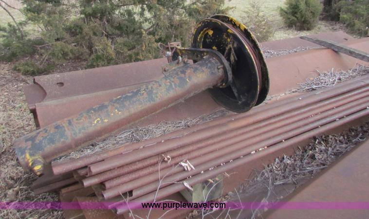 image for item H2222 FWD MUC6X6 truck with Garwood 20 ton crane