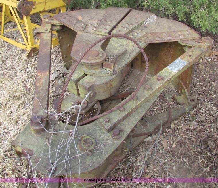 image for item H2222 FWD MUC6X6 truck with Garwood 20 ton crane