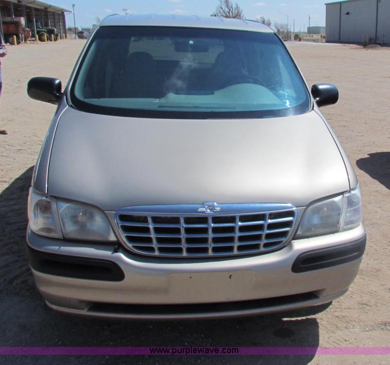 image for item H2230 1999 Chevrolet Venture van