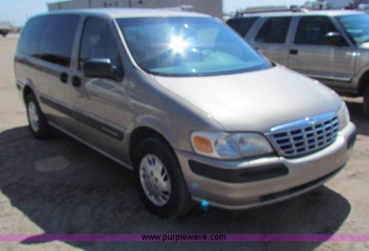 image for item H2230 1999 Chevrolet Venture van