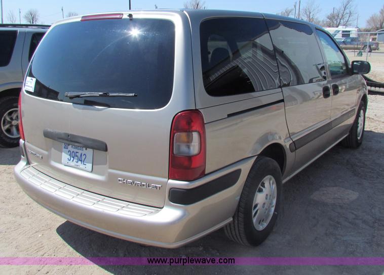image for item H2230 1999 Chevrolet Venture van