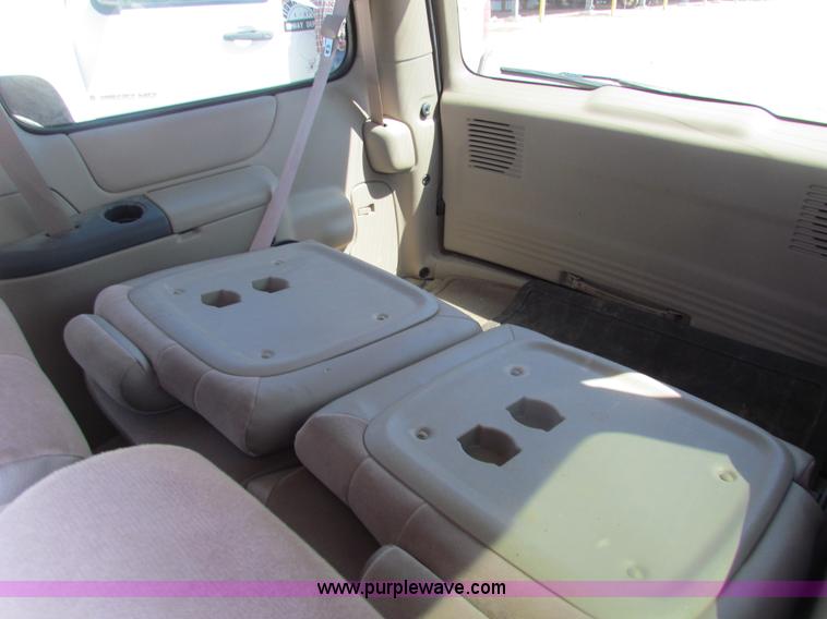 image for item H2230 1999 Chevrolet Venture van