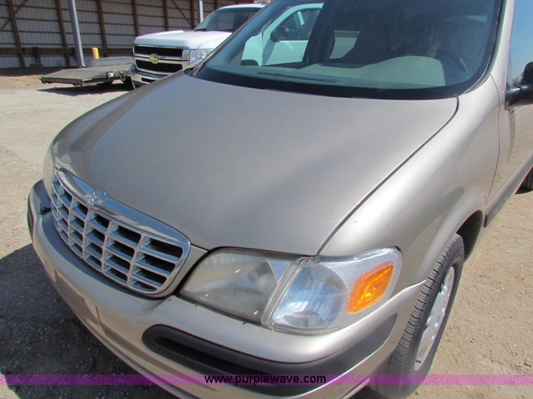 image for item H2230 1999 Chevrolet Venture van