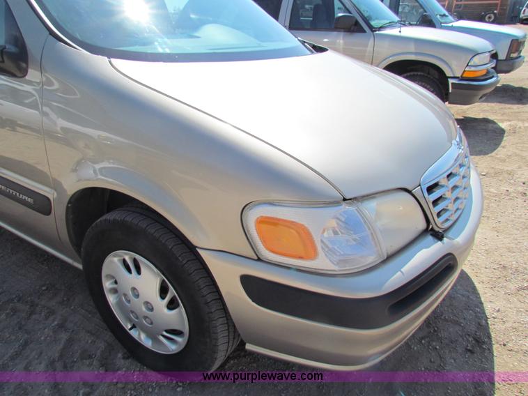 image for item H2230 1999 Chevrolet Venture van