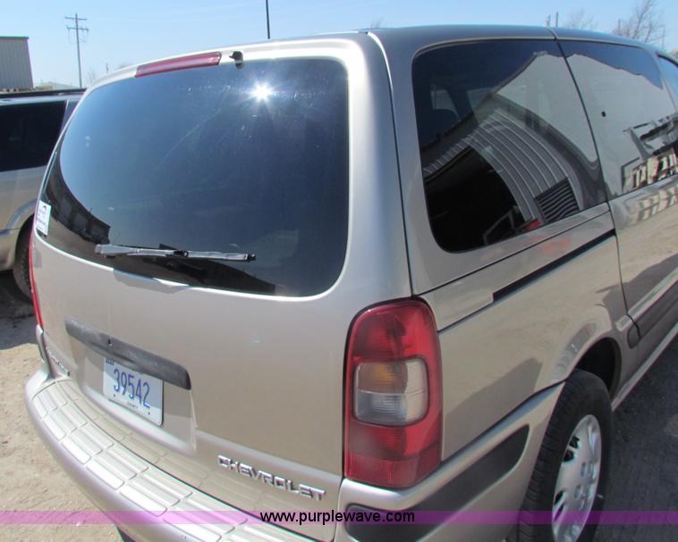image for item H2230 1999 Chevrolet Venture van