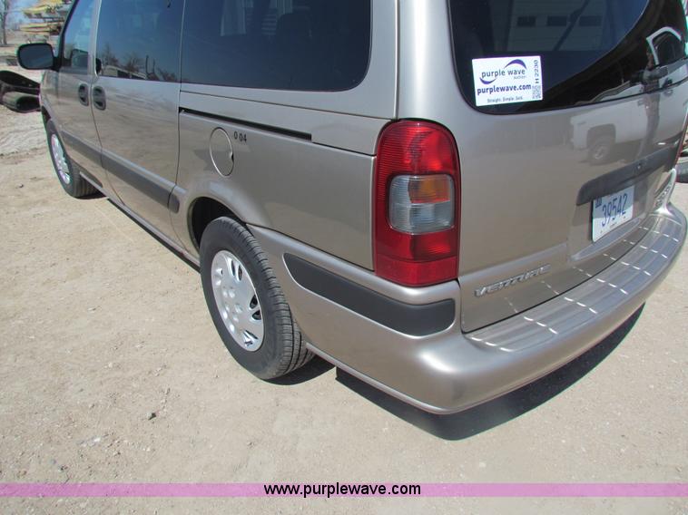 image for item H2230 1999 Chevrolet Venture van