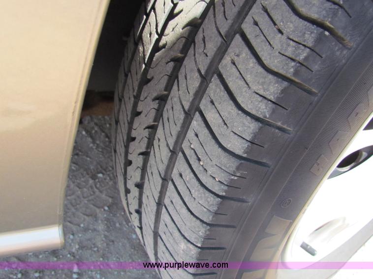 image for item H2230 1999 Chevrolet Venture van