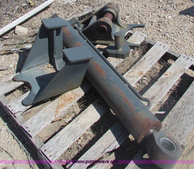 image for item H2234 Esco HK50NE-10 hydraulic thumb