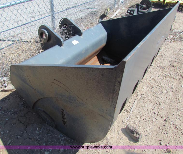 image for item H2235 Esco 5' bucket