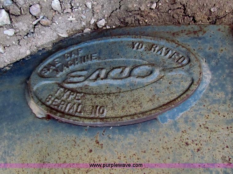 image for item H2235 Esco 5' bucket