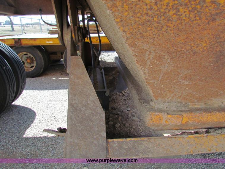 image for item H2237 1982 Clement 30' belly dump trailer