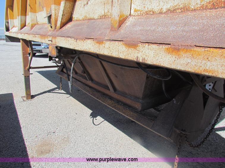 image for item H2237 1982 Clement 30' belly dump trailer