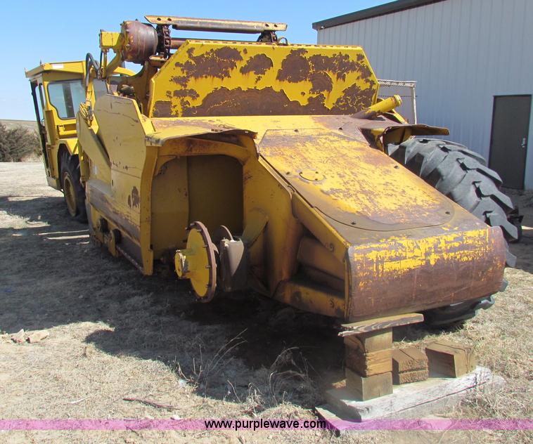 image for item H2240 1973 Caterpillar 613 scraper