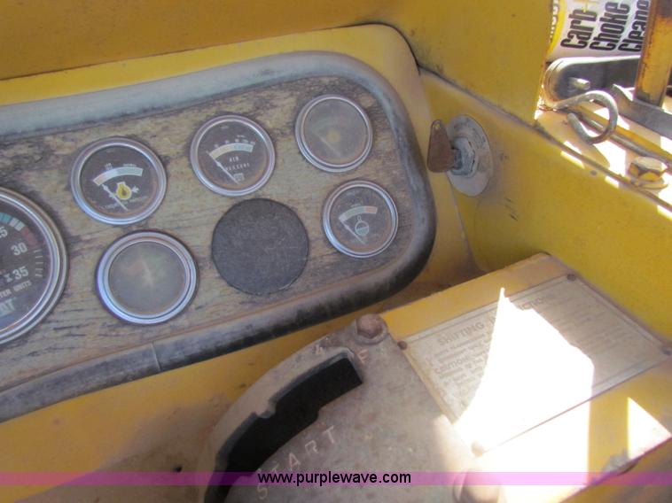 image for item H2240 1973 Caterpillar 613 scraper