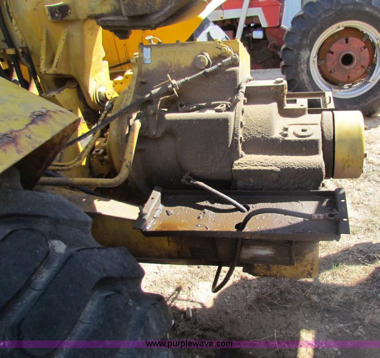 image for item H2240 1973 Caterpillar 613 scraper