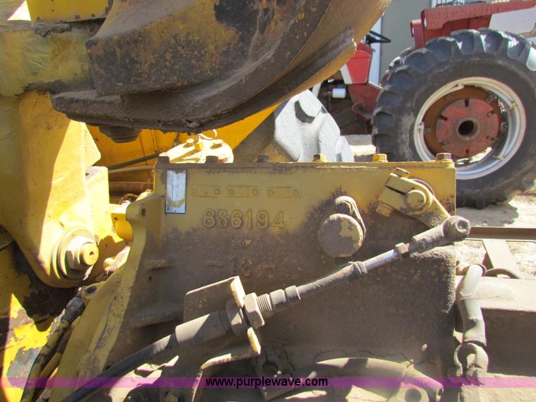 image for item H2240 1973 Caterpillar 613 scraper