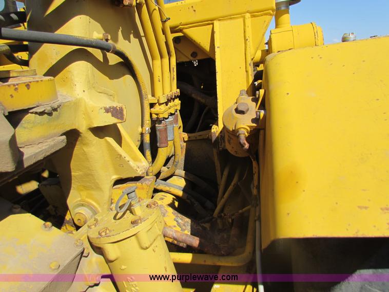 image for item H2240 1973 Caterpillar 613 scraper