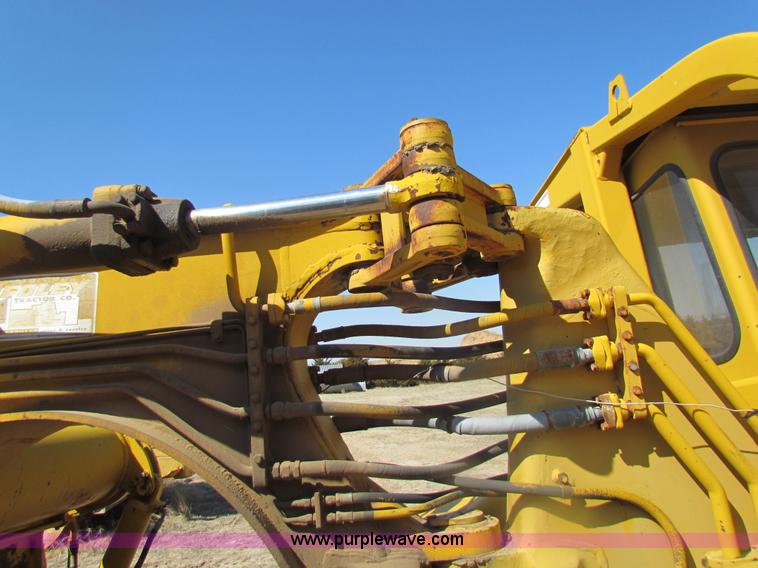 image for item H2240 1973 Caterpillar 613 scraper