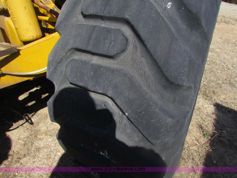 image for item H2240 1973 Caterpillar 613 scraper