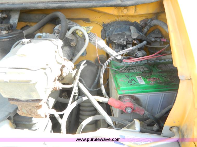 image for item H2478 1996 Chevrolet G30 bus