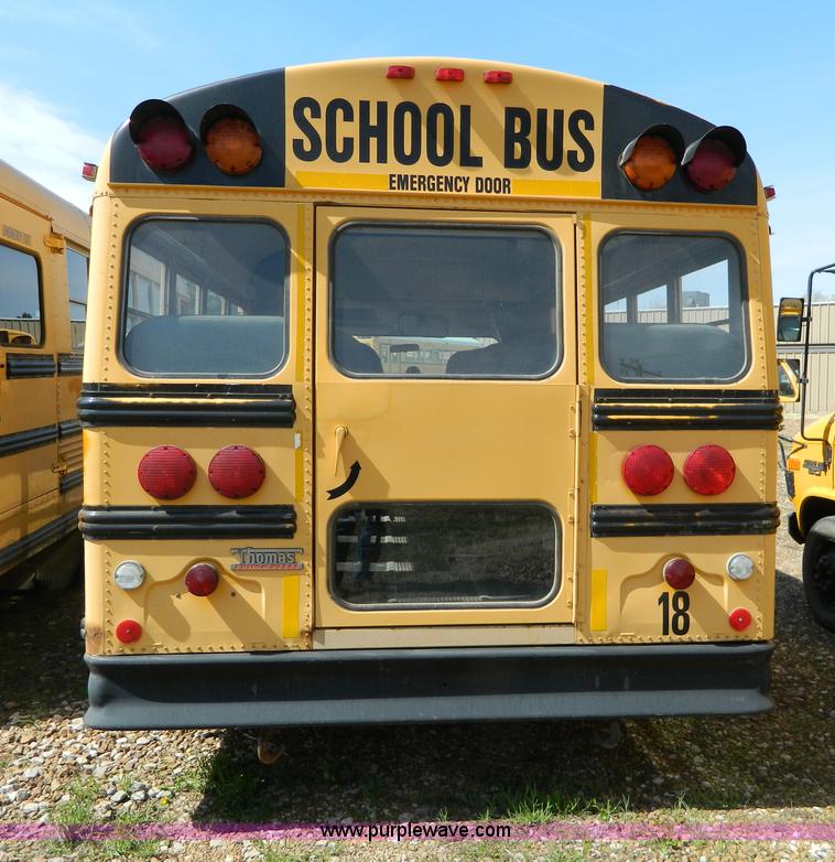 image for item H2479 1993 GMC G3500 Magnavan bus