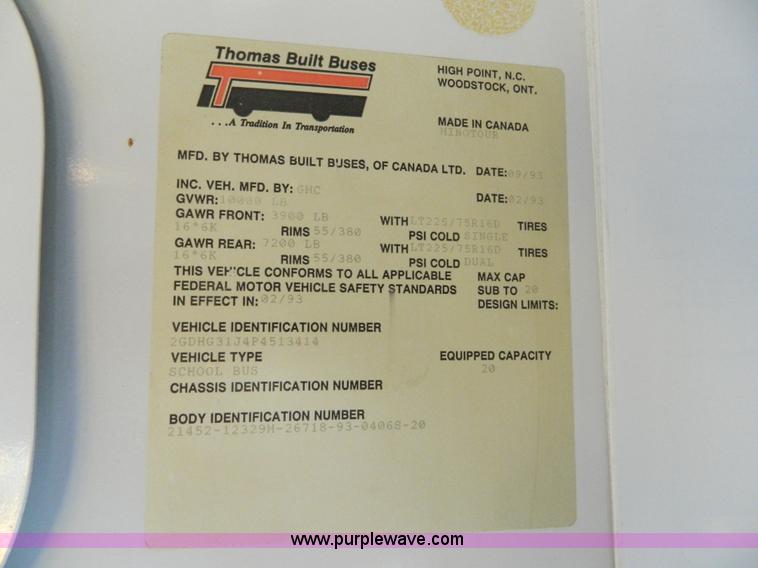 image for item H2479 1993 GMC G3500 Magnavan bus