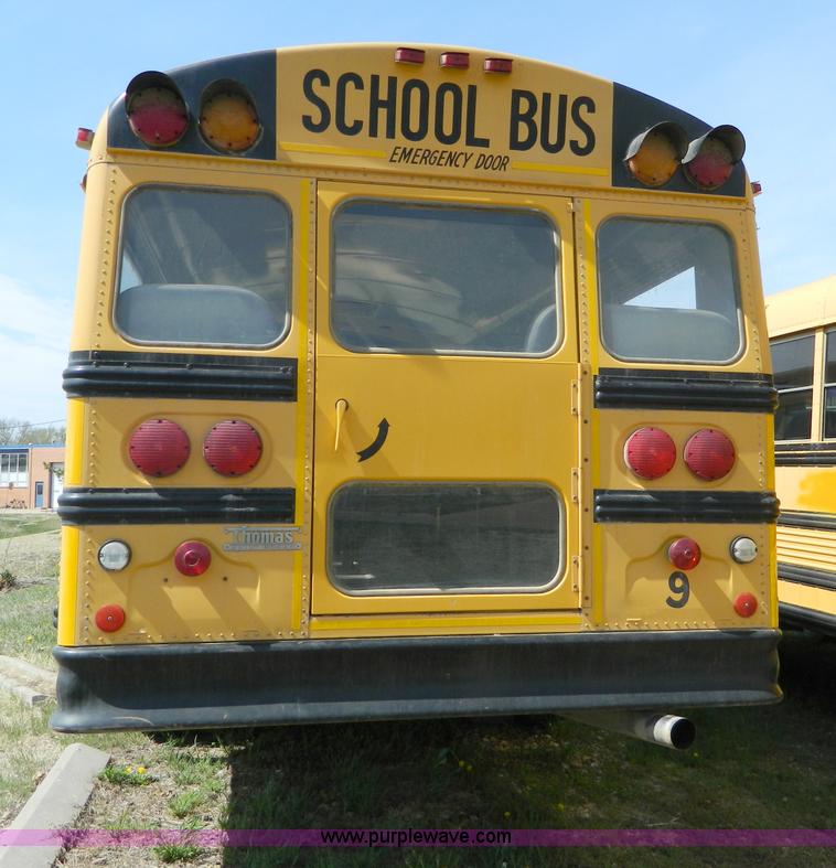 image for item H2481 1993 Ford B700 school bus