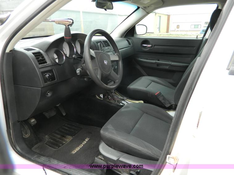 image for item H2483 2010 Dodge Charger