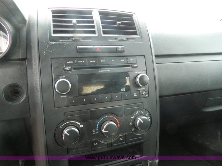 image for item H2483 2010 Dodge Charger