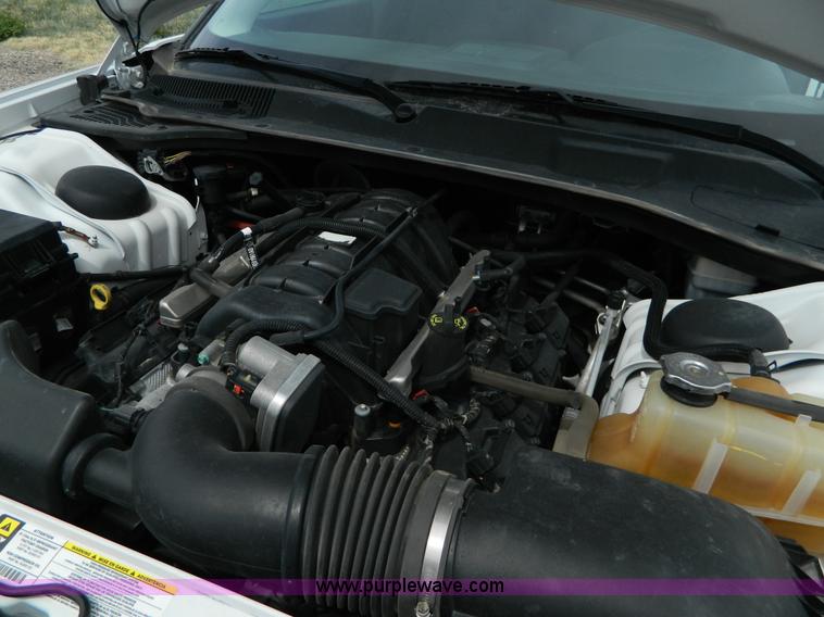 image for item H2483 2010 Dodge Charger