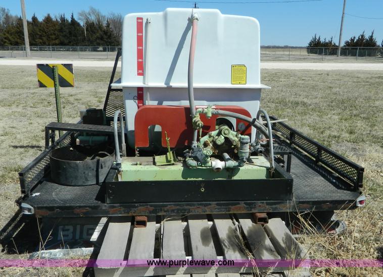 image for item H2487 1985 Myers sprayer