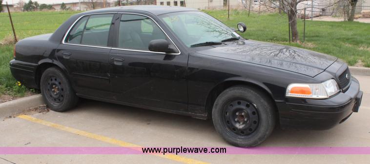 image for item H6001 2007 Ford Crown Victoria Police Interceptor