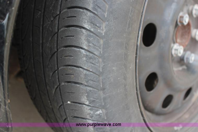 image for item H6001 2007 Ford Crown Victoria Police Interceptor