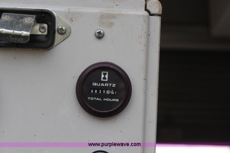 image for item H6014 2005 International DuraStar 4300 sewer jetter truck