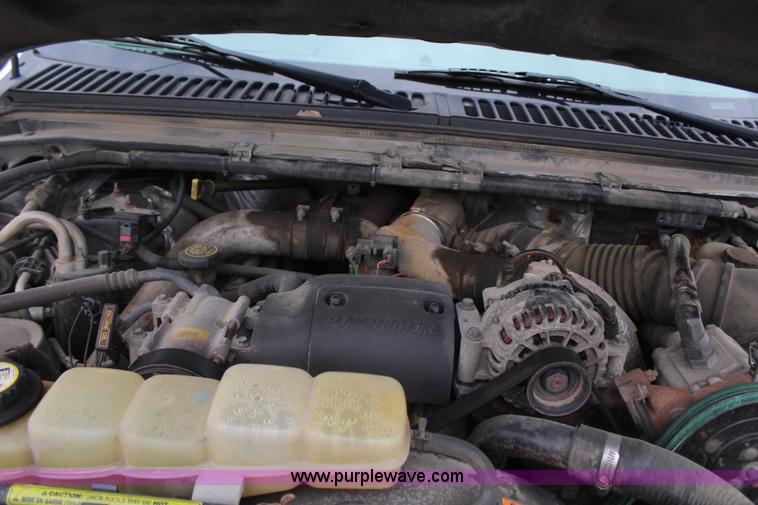 image for item H6015 2001 Ford F350 Super Duty XL flatbed truck