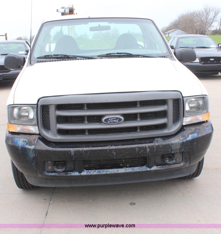 image for item H6016 2003 Ford F350 Super Duty XL utility truck