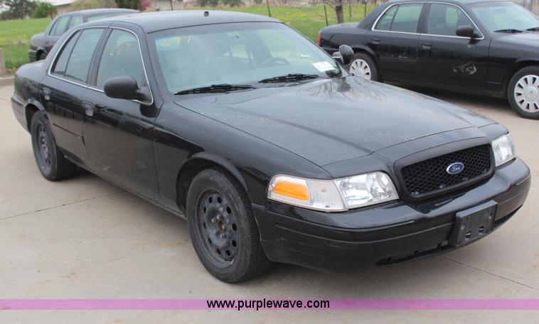 image for item H6027 2008 Ford Crown Victoria Police Interceptor