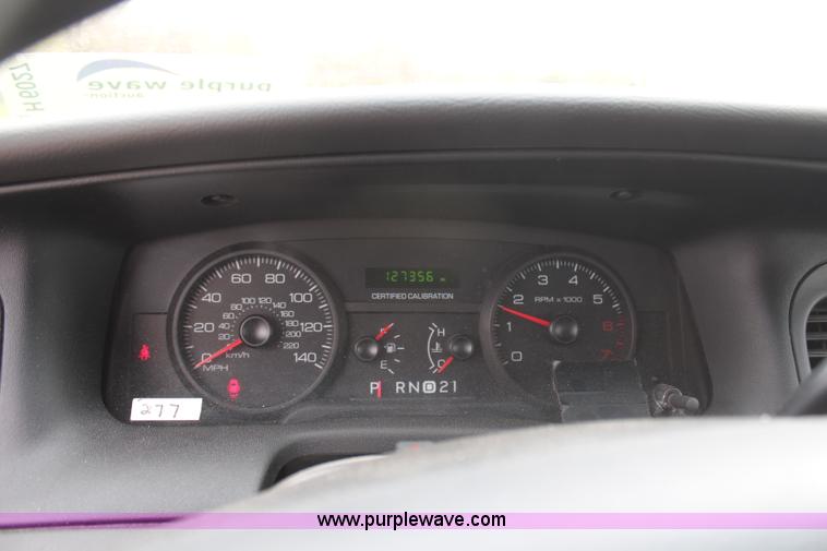 image for item H6027 2008 Ford Crown Victoria Police Interceptor