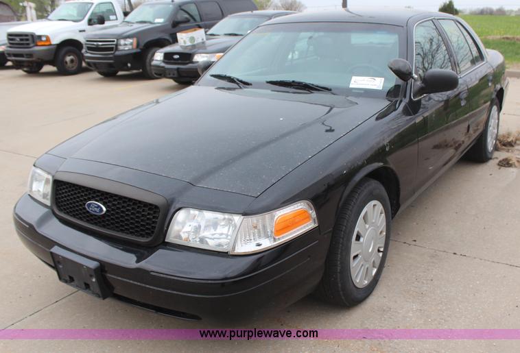 image for item H6028 2009 Ford Crown Victoria Police Interceptor