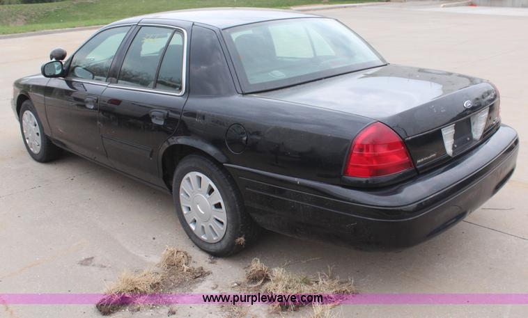image for item H6028 2009 Ford Crown Victoria Police Interceptor