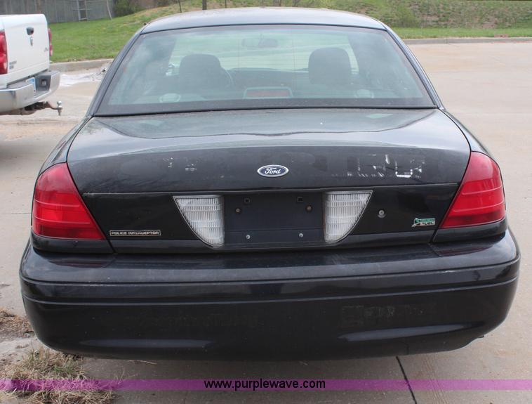 image for item H6028 2009 Ford Crown Victoria Police Interceptor