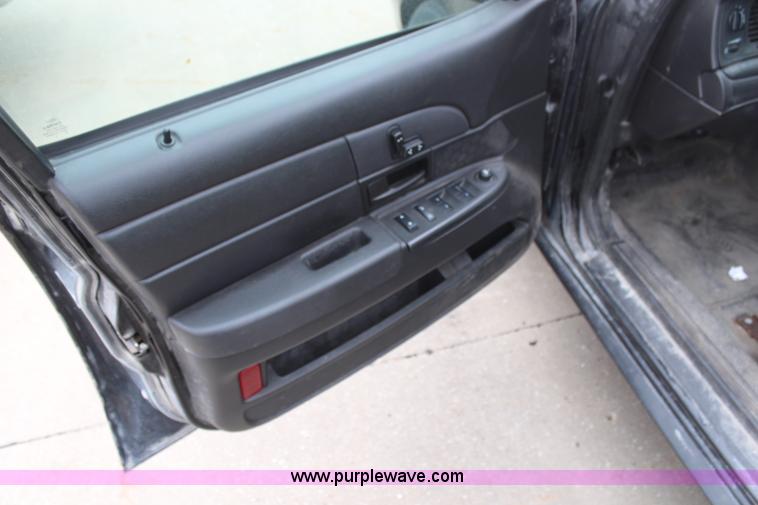 image for item H6028 2009 Ford Crown Victoria Police Interceptor