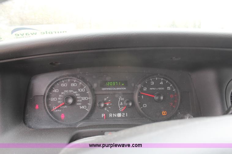 image for item H6028 2009 Ford Crown Victoria Police Interceptor