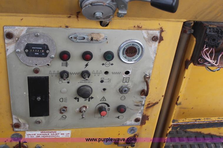 image for item H6057 Bomag 160AC vibratory roller