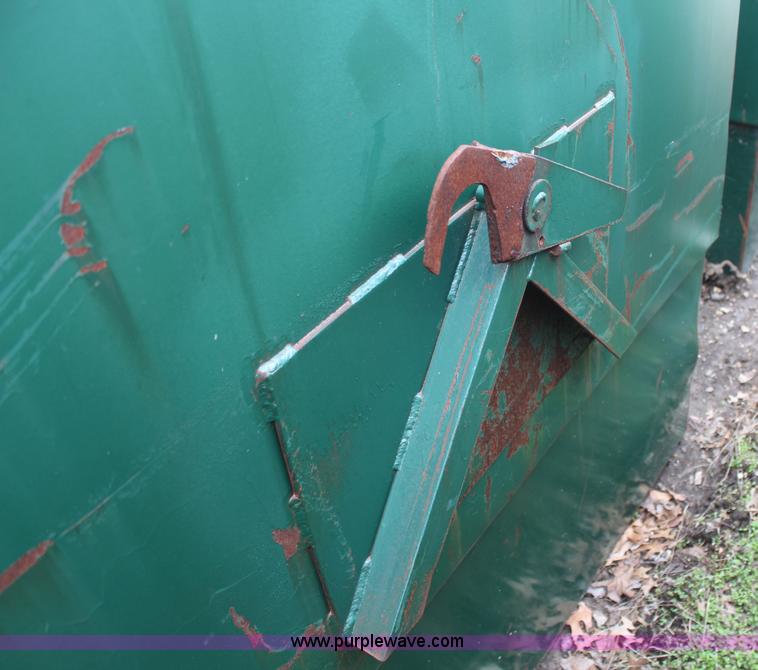 image for item H6059 (9) dumpsters